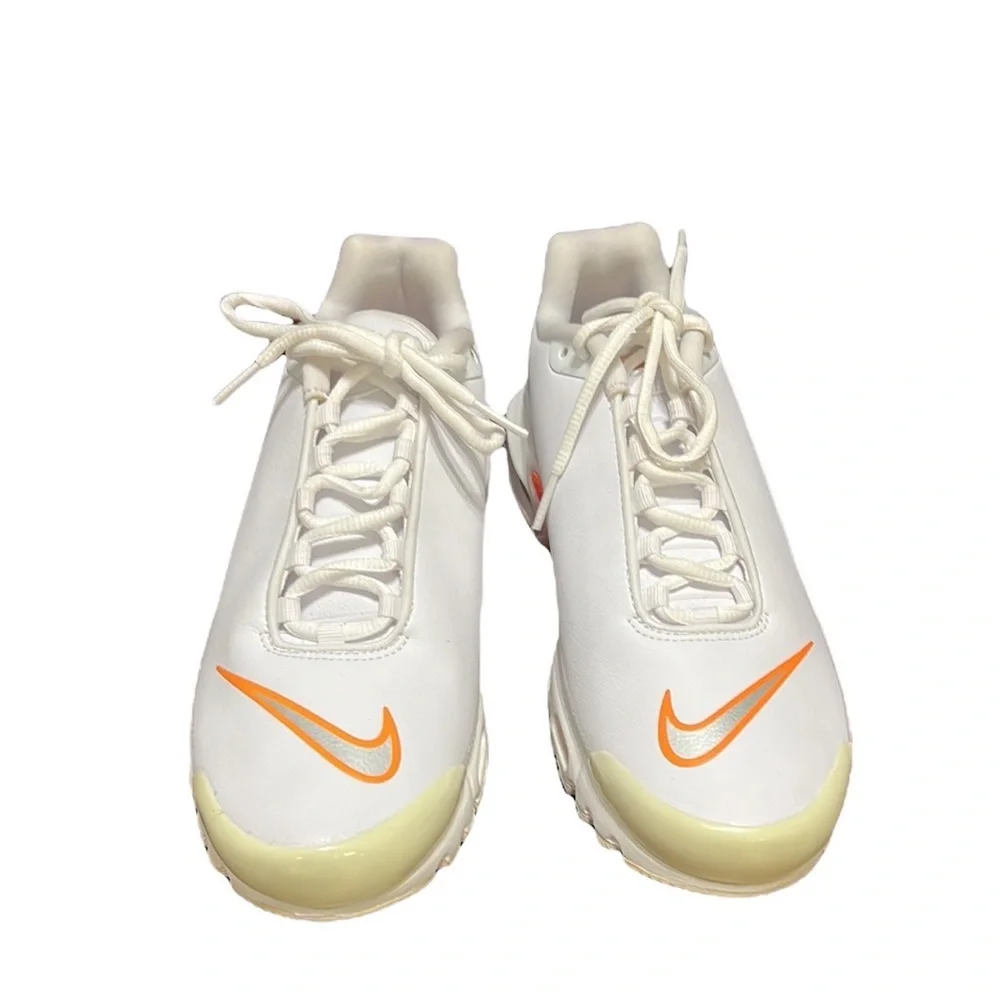 Nike Air Max Plus TN SE Big Logo White Silver Sneakers Size 8